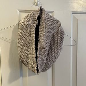 NWT. Snood. Melrose and Market. Lined with faux fur.